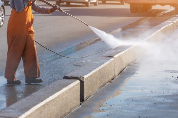 Commercial Concrete Cleaning in Kokomo