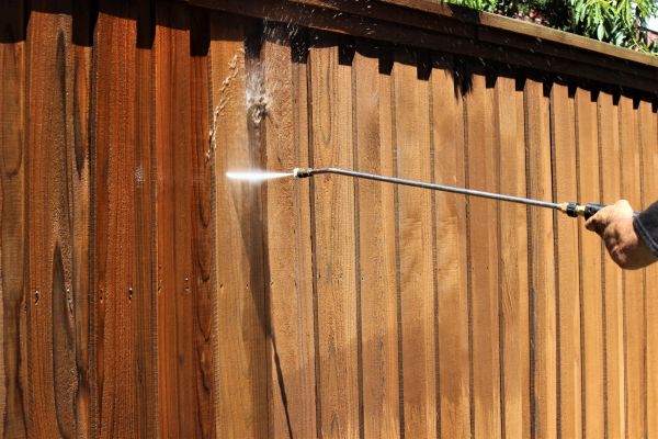 Fence Cleaning in Kokomo