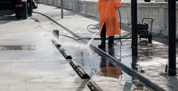 Parking Lot Pressure Washing in Kokomo