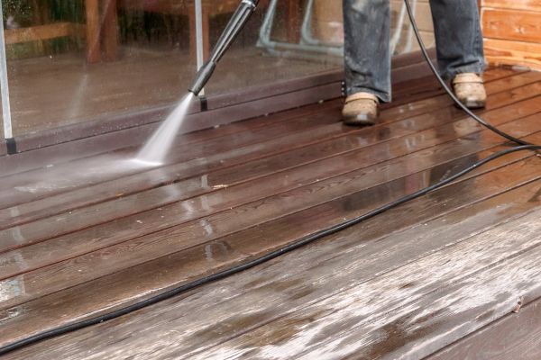 Pool Deck Power Washing in Kokomo