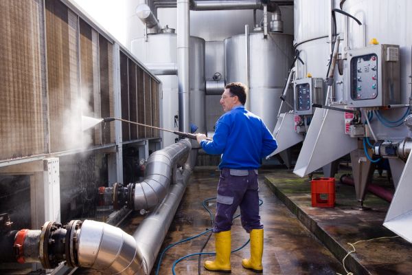 Business Pressure Washing in Kokomo