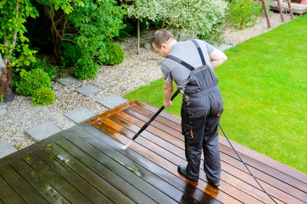 Deck And Patio Cleaning in Kokomo