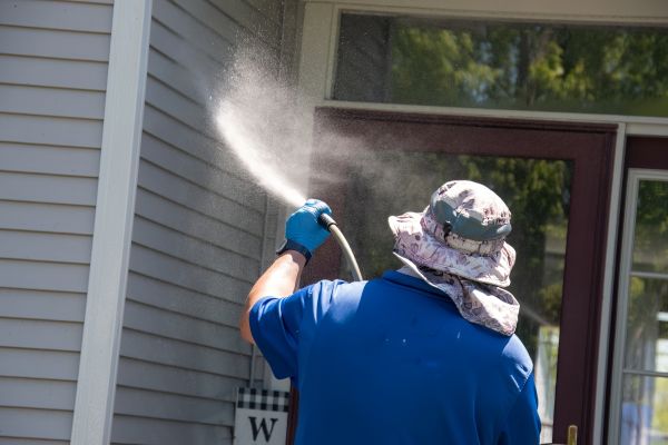 Siding Pressure Washing in Kokomo