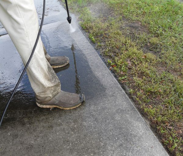 Concrete Slab Powerwashing in Kokomo